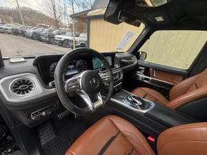 Mercedes-Benz Clase G AMG G 63 4MATIC 2022 Negro Ejecutivo, Usado, con Techo Panorámico, Arranque Remoto, Asientos de Cuero Premium, Turbo Izquierdo - Product Image 5