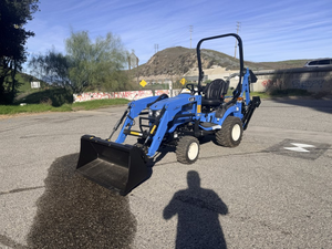 Tracteur à chenilles LS à vendre – Équipement agricole fiable 42 CV 4x4 avec pompe haute précision et transmission par engrenages – Consommation de carburant exceptionnelle - Product Image 4