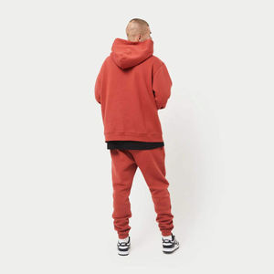 Sweat à capuche surdimensionné rouge chili, 80% coton, 20% polyester, épaules tombantes, style pull, encolure croisée, ourlet et poignets côtelés - Product Image 4