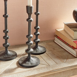 Bougeoir conique en métal de luxe Accent en or fini pour le cône de bougie décoratif de table de salon à la maison - Product Image 6