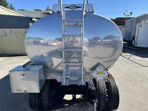 Camion-citerne à essence/carburant Source With Us 2021 579 5500 gallons avec garantie, exportation porte-à-porte - Product Image 4