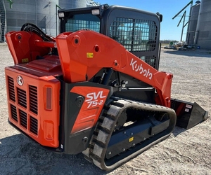 Cargadora de orugas diésel Kubota SVL75-2 con motor de 75KW, 4x4, alto momento de carga, equipo agrícola - Product Image 4