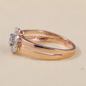 Bague en diamant de laboratoire floral en grappe en argent/platine/or, collection de bijoux de luxe pour femmes - Product Image 4