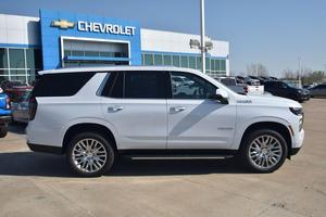 New /USED WHITE 2026 CHE VROLET TAHOE V8 6.2L LS 360 Rear Camera 31-40T Load Capacity Emission Diesel /GAS Automatic FOR SALE - Product Image 5