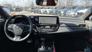 Lexus ES 350 F SPORT Handling 2023 Usado en Buen Estado - Product Image 3