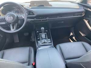 UN HERMOSO MAZDA CX-30 2.5 S SELECT SPORT SUV AWD USADO DEL 2024 - Product Image 3