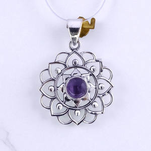 Colgante Piedra Preciosa Artesanal Plata de Ley 925 Auténtico Con Anillo de Plata con Piedras Naturales - Product Image 2