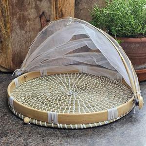 Accessoires de cuisine de luxe, couvercle alimentaire rond en jonc de mer, plateau alimentaire en paille de raphia avec couvercles en filet - Product Image 2