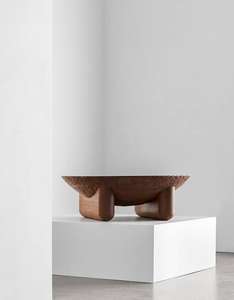 Table basse en bois minimaliste moderne avec tendance centrale d'accent neutre au design sculpté pour bureau à domicile salon chambre à coucher - Product Image 5