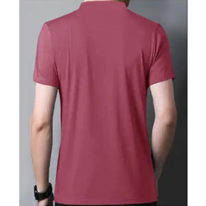 Nouvelle tendance Polo en tissu PK blanc avec rayures sur les manches et le col, polo à manches courtes pour le golf / Polo pour homme en jersey double OEM - Product Image 4