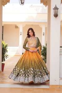 Mariage en soie brodée multicolore Lehenga Soft Chinon Bridal Lehenga Georgette Wedding Lehenga - Product Image 3