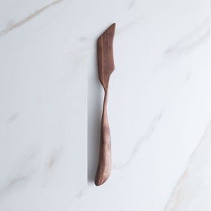 Cuillère en bois de qualité supérieure de style luxe pour la cuisine et le restaurant et cuillère en bois faite à la main pour les produits Offre Spéciale - Product Image 6