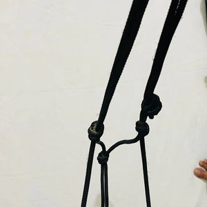 Licol de cheval réglable avec muserolle rembourrée design |   Équipement équestre en gros OEM - Product Image 3