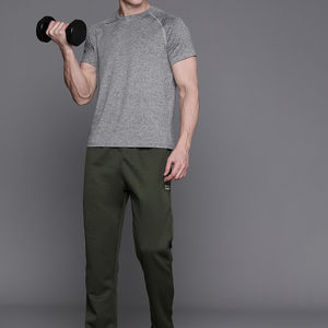 Venta al por mayor por encargo nuevo diseño OEM hombres camiseta de secado rápido transpirable cómoda camiseta con logotipo personalizado tamaños y color - Product Image 5