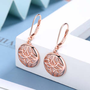Orecchini Celtici in Oro 14K e Argento Sterling, a Goccia con Chiusura a Leva, Eleganti in Oro Rosa per Fidanzamento - Product Image 2