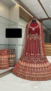 Lehenga Choli indio tradicional con ropa de diseñador de bordado a mano intrincado para bodas directamente del proveedor indio - Product Image 2