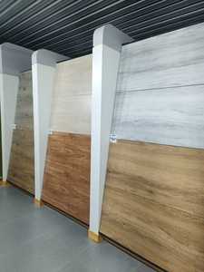 Carreaux de dalle en porcelaine polie moderne de 600x1200mm aspect bois vitrifié émaillé à texture solide pour la salle de bain de la villa et le salon de la maison - Product Image 2