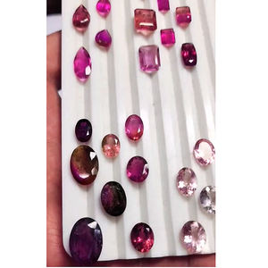 พลอยทัวร์มาลีนธรรมชาติหลายลูกแพร์รูปไข่ขนาด10-20มม. ขนาด4ชิ้นตัดเป็นรูปสี่เหลี่ยมผืนผ้า179 CTS Lot Iroc - Product Image 3