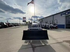 Tractor Compacto Multifuncional Bobcat CT2040 HST 4WD 2024 con Cargador Frontal, Nuevo, Incluye Caja de Cambios, Motor, Cojinetes y Bomba - Product Image 3