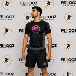 Ensemble Rash Guard pour Homme de Qualité Supérieure, Bleu Marine et Noir, Manches Courtes, Séchage Rapide, Polyester, Tenue de Sport d'Entraînement, Logo Avant - Product Image 6