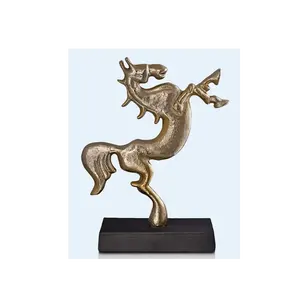 מתכת סוס דמות חיה פסל דקורטיבי פיסול מתכת אמנות מתכת קישוט בית פסל סוס פיסול קישוט למכירה