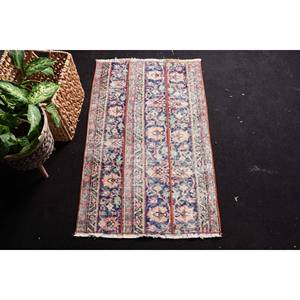 Alfombra Floral de lana clásica Vintage, 2x3,2 pies, diseño de retales azul y rojo, área grande, rectángulo, Kilim, látex para decoración de habitación de pasillo - Product Image 1