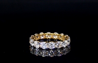 Bague d'éternité en or jaune 14 carats avec diamants cultivés en laboratoire, coupe brillante ronde 4 ct, sertissage à griffes partagé, bague de mariage en cercle complet