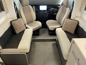 Caravana Automática 2025 en Venta, Kit de Conversión de Minivan, Caravana de Lujo, Inserto Compacto para Todoterreno - Product Image 3