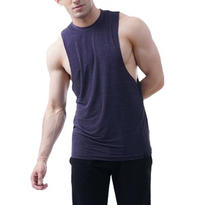 Débardeur de gymnastique pour hommes en gros Logo personnalisé imprimé Style musculaire avec 95% coton 5% Spandex décontracté coupe athlétique sans manches Tan Design - Product Image 3