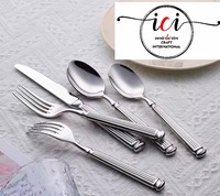 Vente chaude nouveauté ensemble de couverts en métal ensemble de couverts pour la maison mariage cuisine utiliser des ustensiles en acier inoxydable