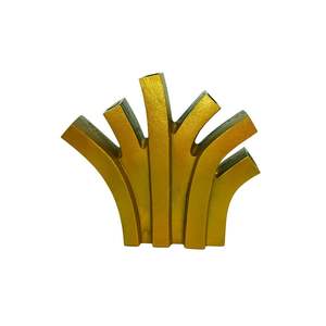 Jarrón de Metal Hecho a Mano con Diseño Abstracto de Rama Dorada, Jarrón Minimalista para Arreglos Florales, Decoración para Sala de Estar - Product Image 1