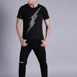 เสื้อยืดผู้ชายพิมพ์ลายตามสั่งใหม่ ผ้าฝ้าย/ใยไผ่ คอกลม แขนสั้น ระบายอากาศได้ดี เป็นมิตรกับสิ่งแวดล้อม ลายสก็อต ผ้าเนื้อดี สวมใส่สบาย ขายส่ง - Product Image 1