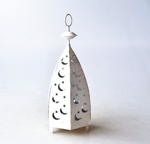 Lanterne métallique blanche Antique, lanterne décorative, pour jardin et intérieur, maison, vacances, blanche - Product Image 3