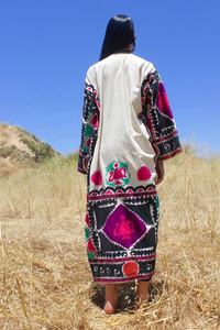 Manteau de rêve multicolore en broderie Suzani, fait main, avec coutures apparentes, style tribal ouzbek, ceinture ODM, écologique, vintage - Product Image 2