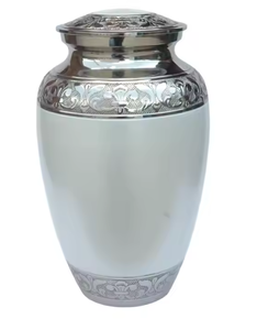 Urne funéraire en métal pour cendres humaines adultes, grande urne funéraire artisanale, disponible en laiton et en aluminium - Product Image 6