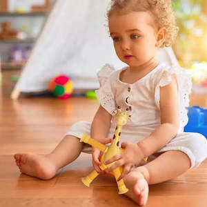 ของเล่นรูปยีราฟแบบดูดติดกระจก บรรเทาความเครียด ของเล่นรูปสัตว์ - Product Image 5