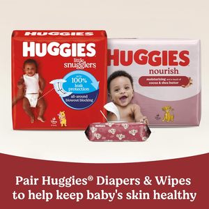 Lingettes pour bébé parfumées Huggies Nourish, 2 paquets à bouton-poussoir (112 lingettes au total) - Product Image 6