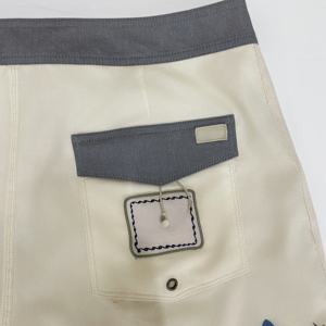 กางเกงกีฬาขาสั้นแบบสวมใส่สบาย แห้งเร็ว ระบายอากาศได้ดี เหมาะสำหรับออกกำลังกาย วิ่ง น้ำหนักเบา รับผลิตตามแบบ OEM ขายส่ง มีโลโก้สั่งทำได้ ไซส์ US - Product Image 3