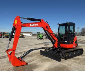 Mini-excavatrice Kubota U15 de 1,5 tonne avec cabine, petite et économique, en promotion, disponible à la vente. - Product Image 1