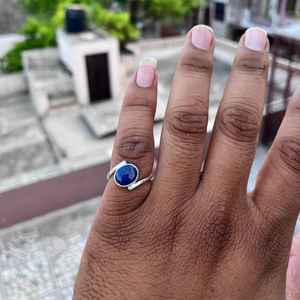 Bague en argent Sterling faite à la main avec pierre précieuse bleue Lapis Lazuli ovale bijoux de déclaration cadeau parfait pour maman et les femmes - Product Image 2