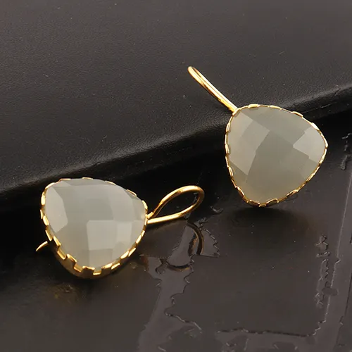 Bulk Wholesale Jewelry 15mm Trillion Shape Gray Chalcedony Ear Wire Earrings Gold Plated Claw Set Hanging Drop Dangle Earrings