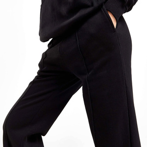 ชุดวอร์มกางเกงสเวตเตอร์ขาบานสำหรับผู้หญิงสองชิ้นขนาดใหญ่ผลิตตามสั่ง - Product Image 3