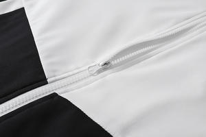 Chándal cortavientos con cremallera Vintage, conjunto de 2 piezas, chándal ligero de gran tamaño de nailon liso para hombre con cinta para correr - Product Image 5