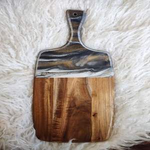 Tabla de cortar de madera hecha a mano con textura suave a través de grano de madera forma redonda de alta calidad duradera para uso comercial doméstico - Product Image 6