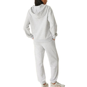 Sudadera con capucha de algodón de color sólido al por mayor con logotipo personalizado, conjunto de chándal para mujer, chándal - Product Image 3