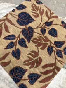 Alfombras de lana hechas a mano con diseño abstracto gris, tamaño y color personalizables para uso en el hogar, oficina u hotel. - Product Image 2