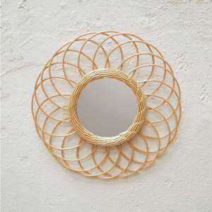 Espejo decorativo de pared de ratán inspirado en la naturaleza adecuado para cocinas de granja salas de estar de campo y espacios acogedores - Product Image 5