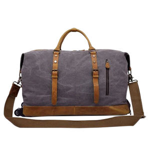 Sac de voyage en toile de grande capacité Matériau imperméable pliable pour la salle de sport et les voyages de sports de plein air - Product Image 5