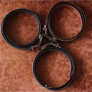 Ceinture de confort de meilleure qualité, fabriquée à la main en cuir pleine fleur pour hommes avec boucle à verrouillage automatique d'Indonésie - Product Image 4