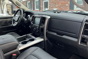 RAM 3500 Laramie 4x4 Plus 2018 Usada en Buen Estado, Sin Accidentes, Volante a la Izquierda/Derecha - Product Image 4